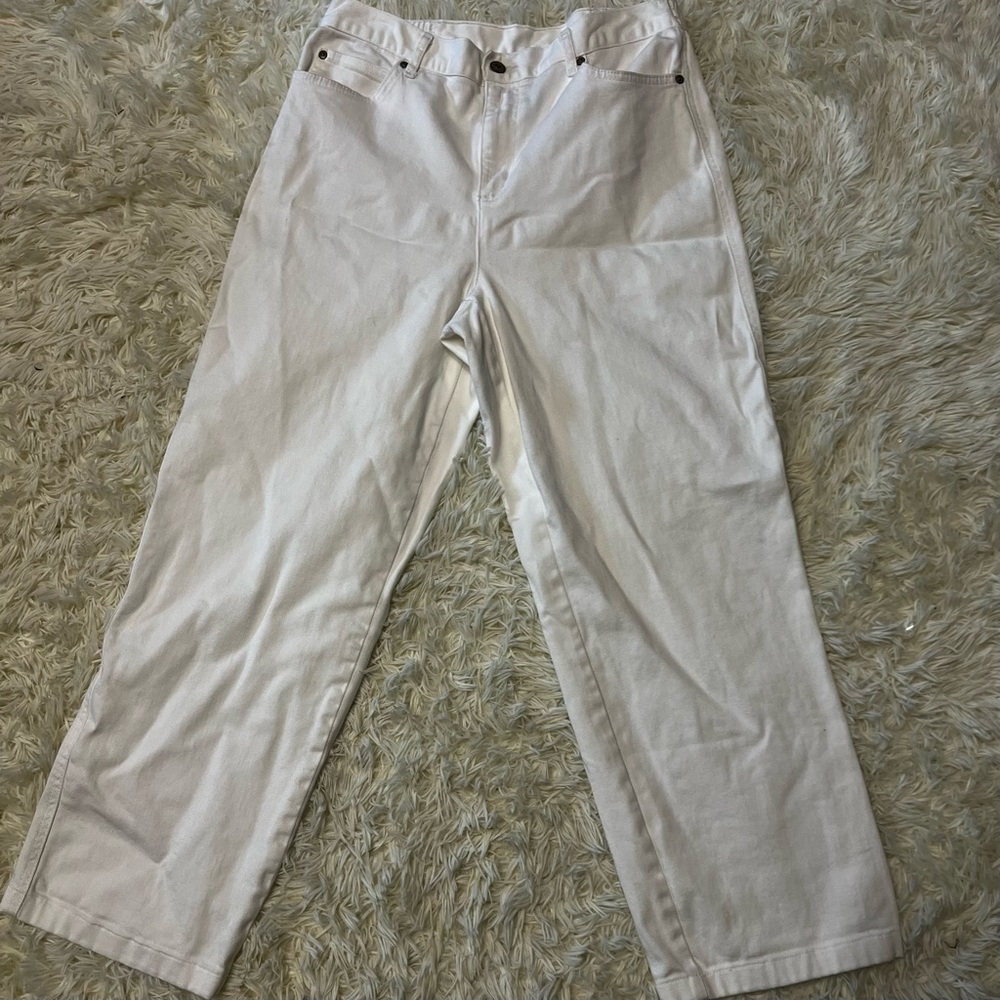 JM Collection White Stretch Waist Denim Straight Leg Jeans Women's Size 12 Reg
